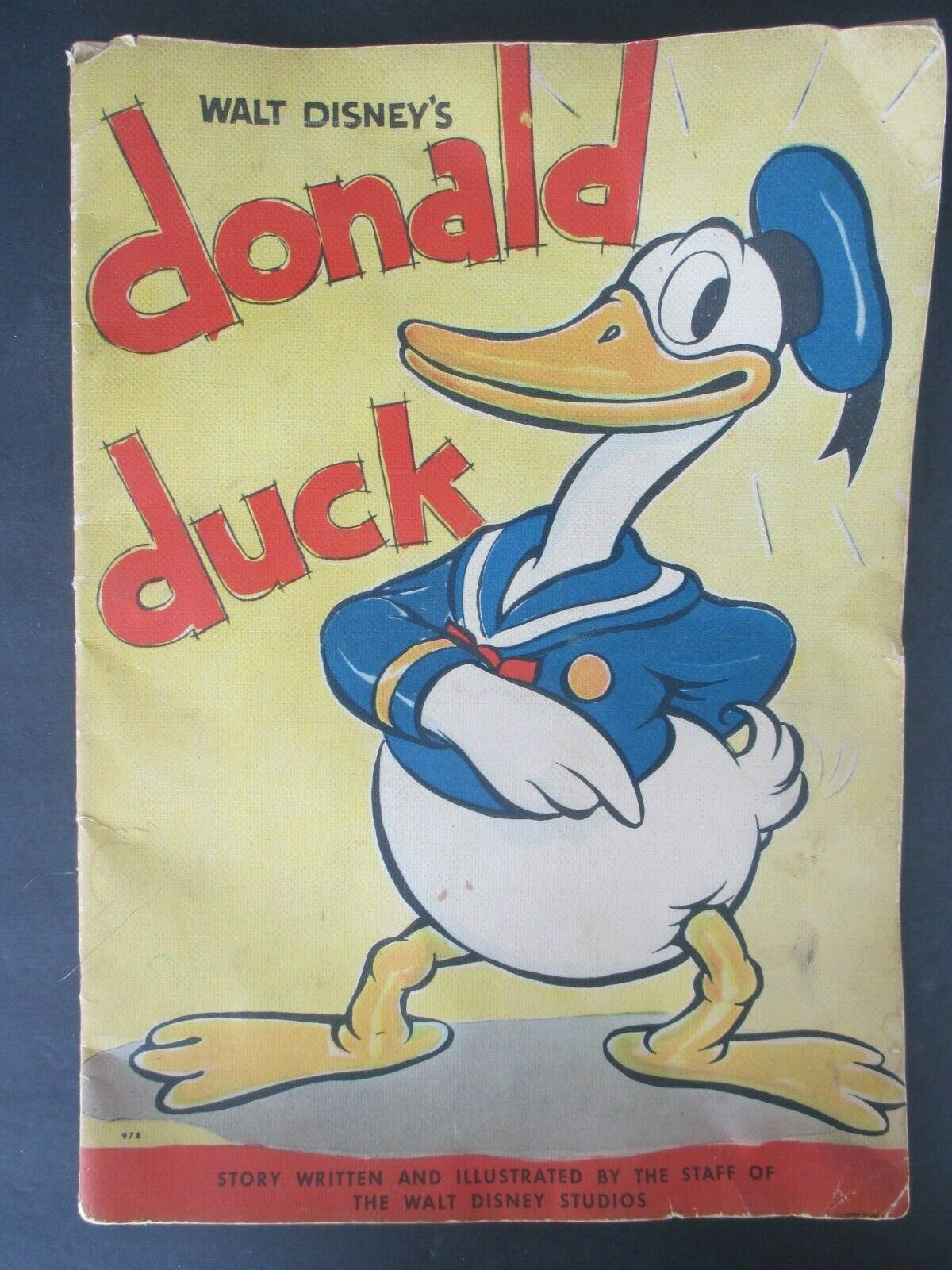 WALT DISNEY’S Donald Duck 1935 Whitman #978 Linen Mickey’s Nephews Donald First